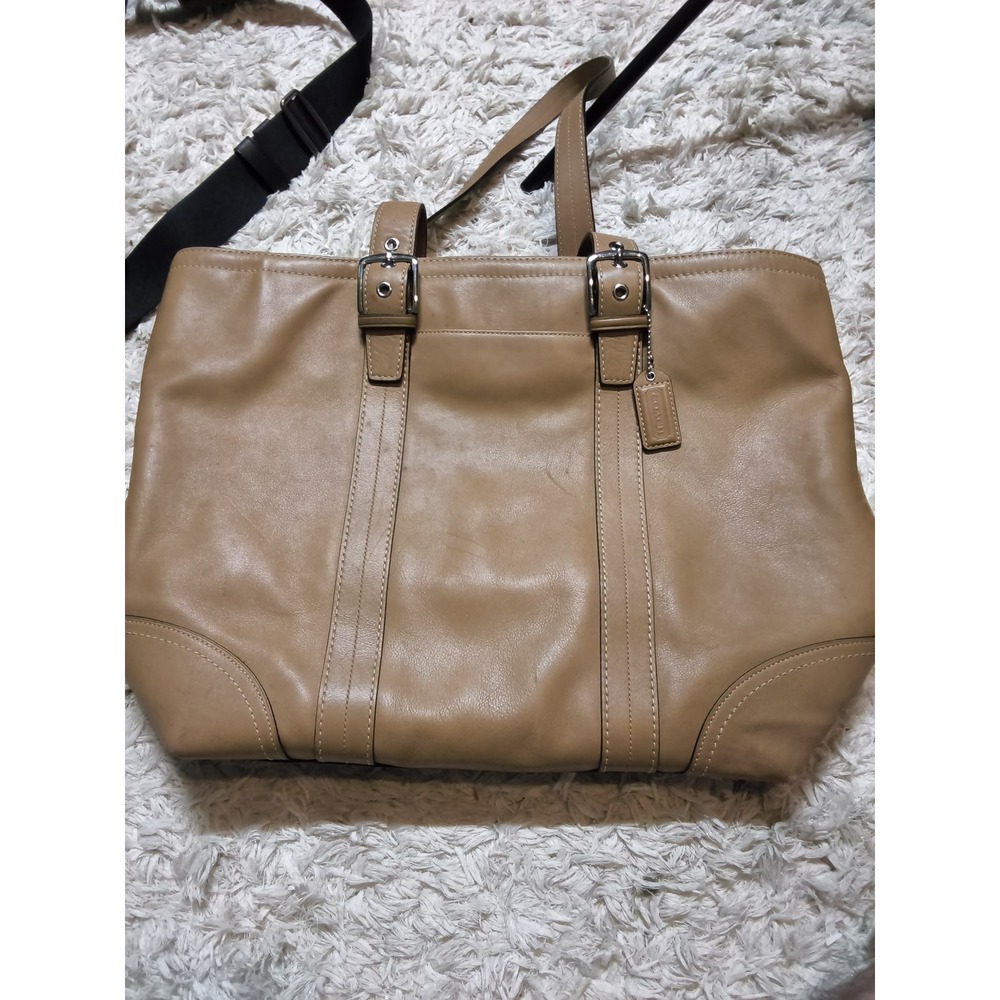 105.Coach Hampton Tote Bag Tan Leather Shoulder Bag F11202 Classic Buckle Detail